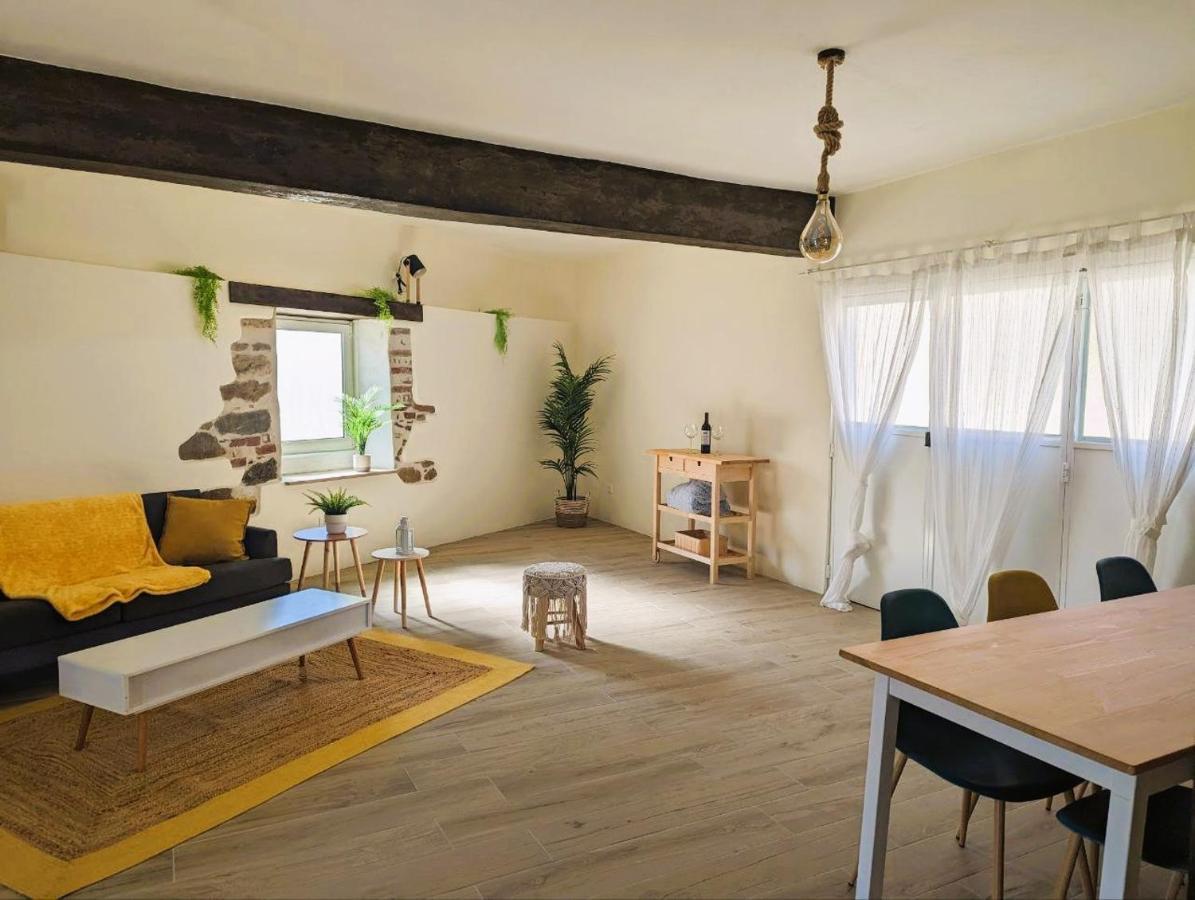 Cozy 3 Bedroom Home - Close To Beach ロウリニャン エクステリア 写真