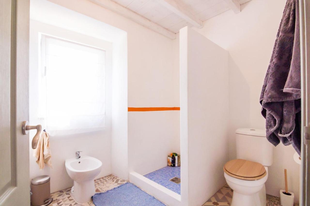 Cozy 3 Bedroom Home - Close To Beach ロウリニャン エクステリア 写真