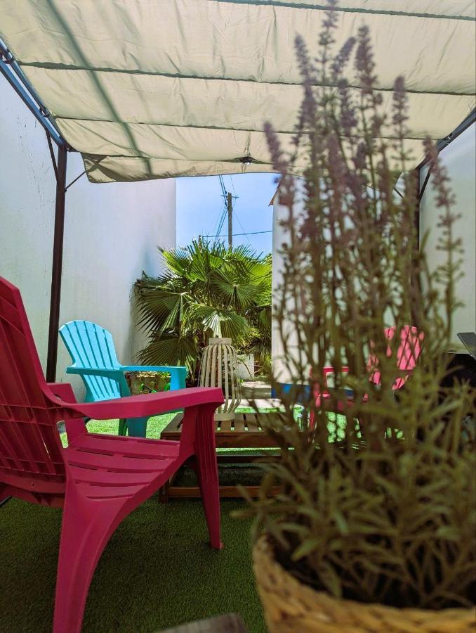 Cozy 3 Bedroom Home - Close To Beach ロウリニャン エクステリア 写真